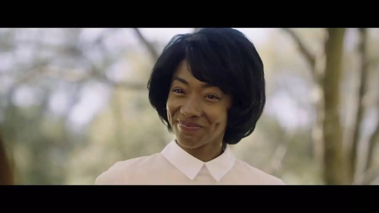 堪称2017年度最佳恐怖片!针砭现实直抵人心|逃