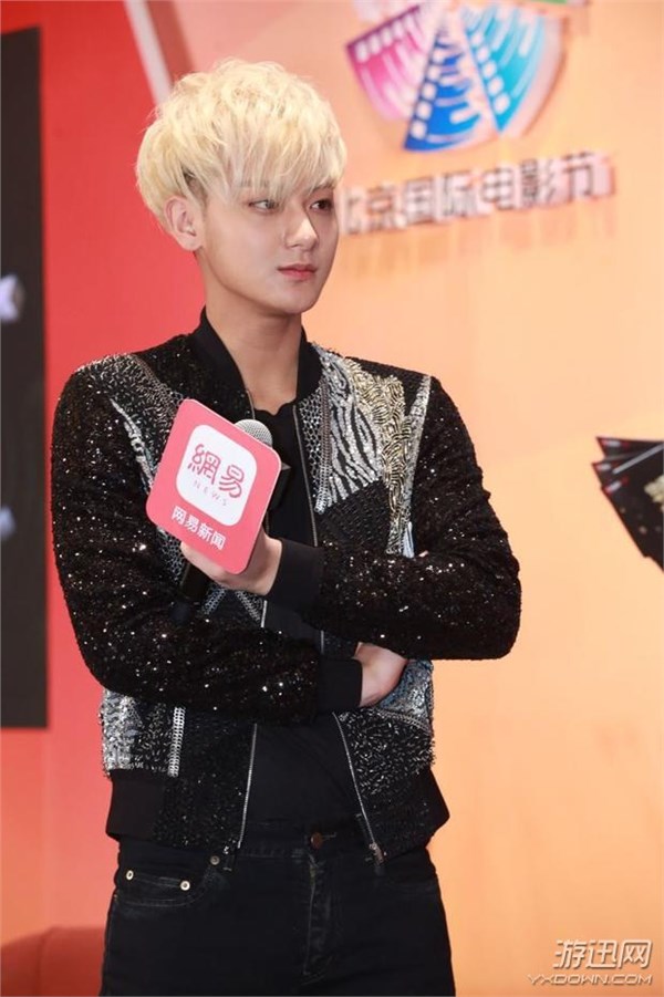 黄子韬耿直发言:小鲜肉是侮辱,所有的戏都喜欢演男一