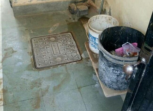 印女子自称孕期鬼附身将4月大女儿扔进下水道