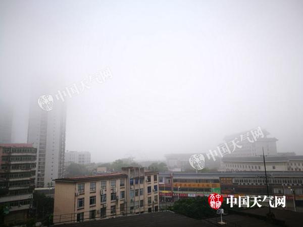 广西今日雨势加强 桂林等7市局地大暴雨强对流