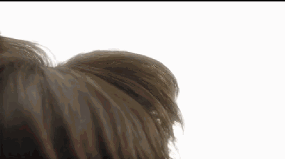 接着,joe像美少女战士一样变身了,呆毛竖起来,按摩做起来!