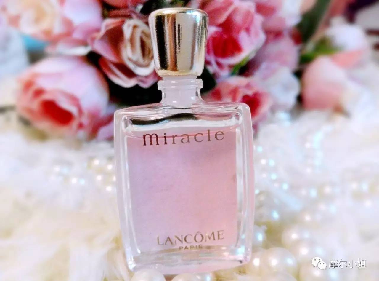 摩尔小姐 这款香水 会无限回购 香水 味道 香味 新浪时尚 新浪网