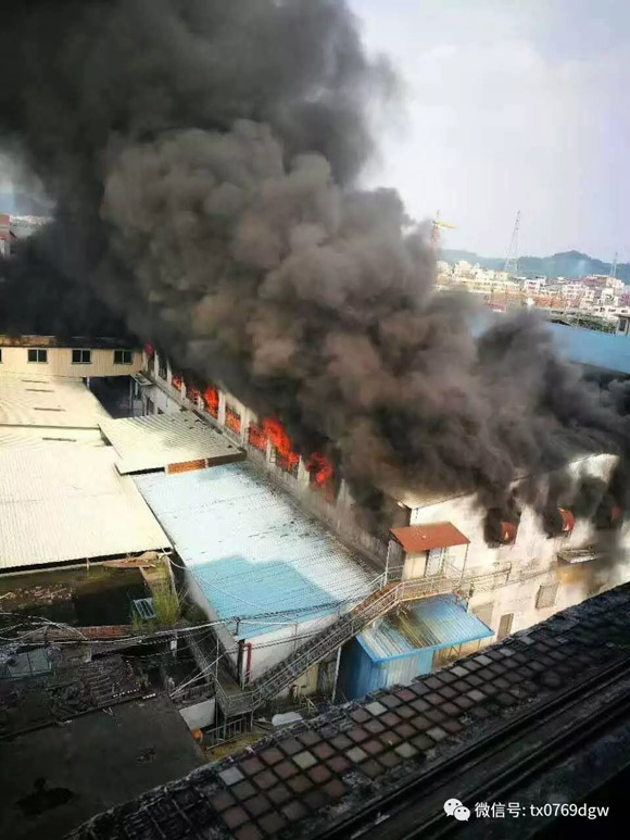 突发:东莞塘厦镇发生一起仓库着火事故 暂无人