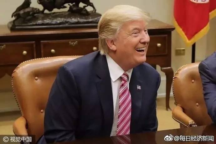 美国公布税改方案,华尔街不买账,巴菲特收到几