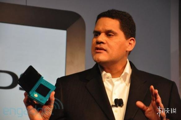 任天堂北美区总裁雷吉谈新2DSLL:3DS家族和