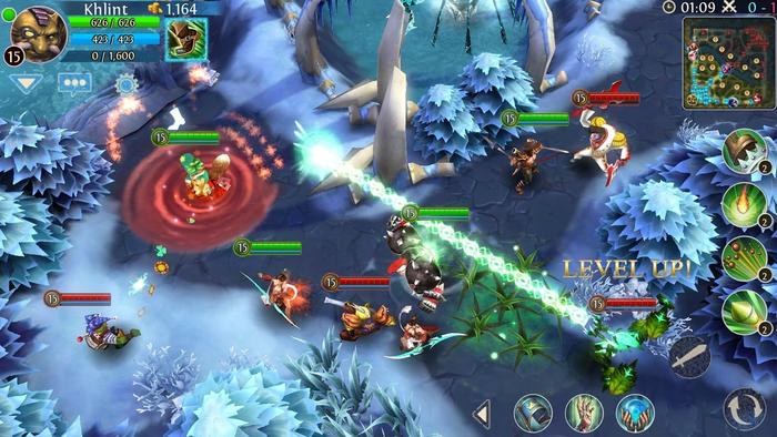 移动端 MOBA 的鼻祖:《混沌与秩序:英雄战歌》