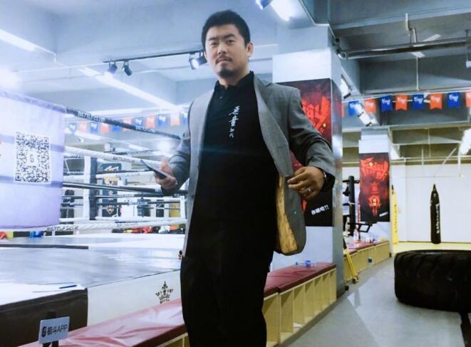 格斗狂人徐晓冬:武术圈多骗子 要用搏击揪出来