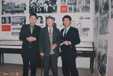 冯提莫收入多少_市长的收入有多少