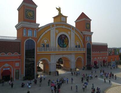 佛山新昌奥莱:力促消费升级 轻奢 风三天吸客逾