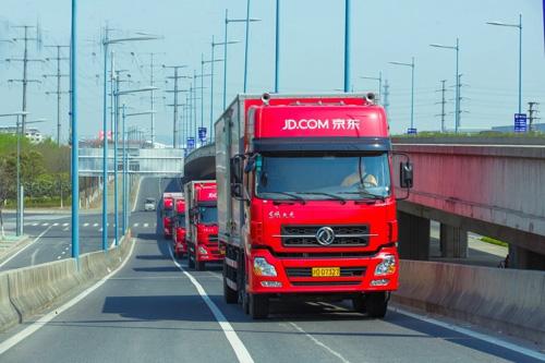 京东生态的光明与阴影:规模化覆盖隐含履约成