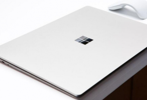 操作苹果macbook?微软surfacelaptopv苹果手提灭火器叫板方法图片