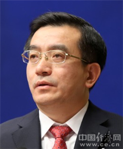 罗东川任新疆自治区党委常委 接替徐海荣任纪