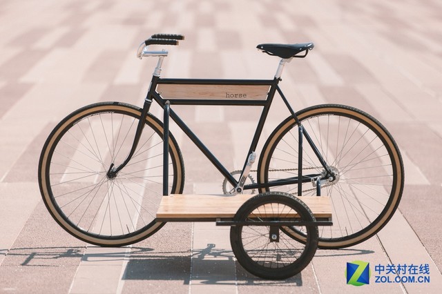 歪果仁真会玩 普通自行车改装成三轮挎斗|自行