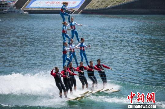 2017中美澳艺术滑水精英赛首日中国队爆冷 冠