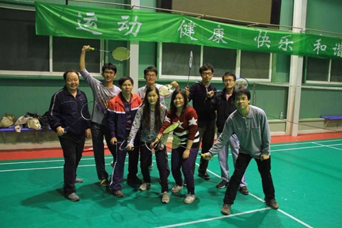 变疫苗 攻坚克难靠智慧与勤奋--记北大药学院2