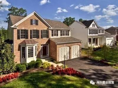 中国炒房团把这个国家炒崩盘了,中国的楼市还