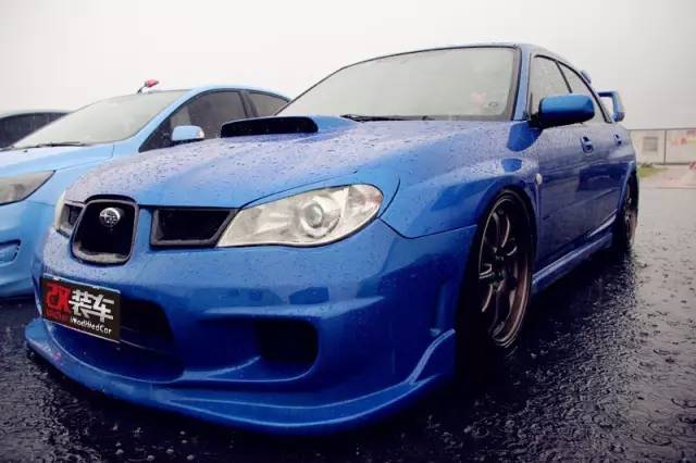 国内少有的斯巴鲁翼豹,车主竟然是大长腿的萌妹子!