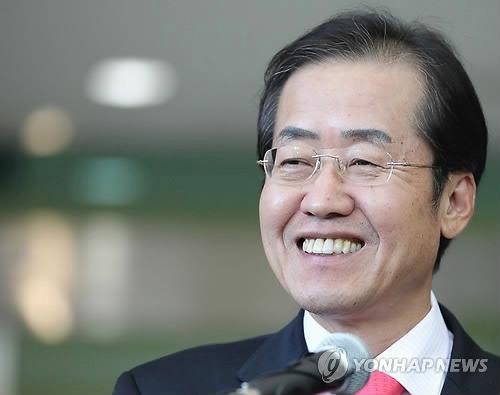 自由韩国党候选人洪准杓。（图片来源：韩联社）