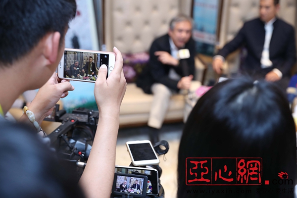 赵文卓感慨美食紧凑没办法安慰自己想念新疆的行程介绍北京图片