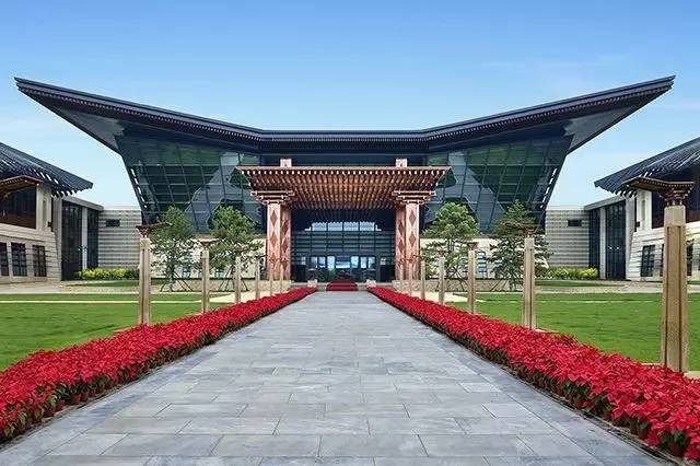 　△雁栖湖国际会议中心