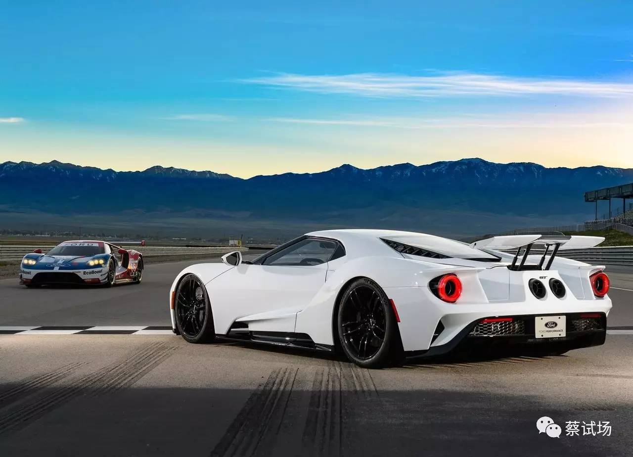 头条:周末聚会装逼必备,福特GT技术细节详解-