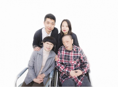谁有鞍山今年参加高考的学生 女的