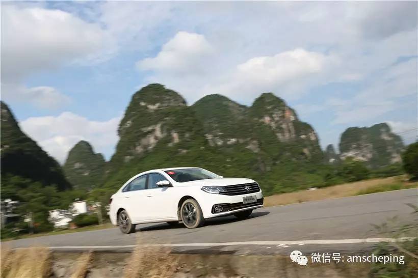 这款轿车竟提供8年16万公里质保,开起来如何?