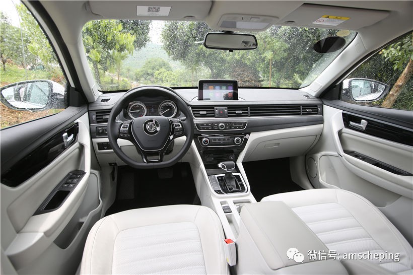 这款轿车竟提供8年16万公里质保,开起来如何?