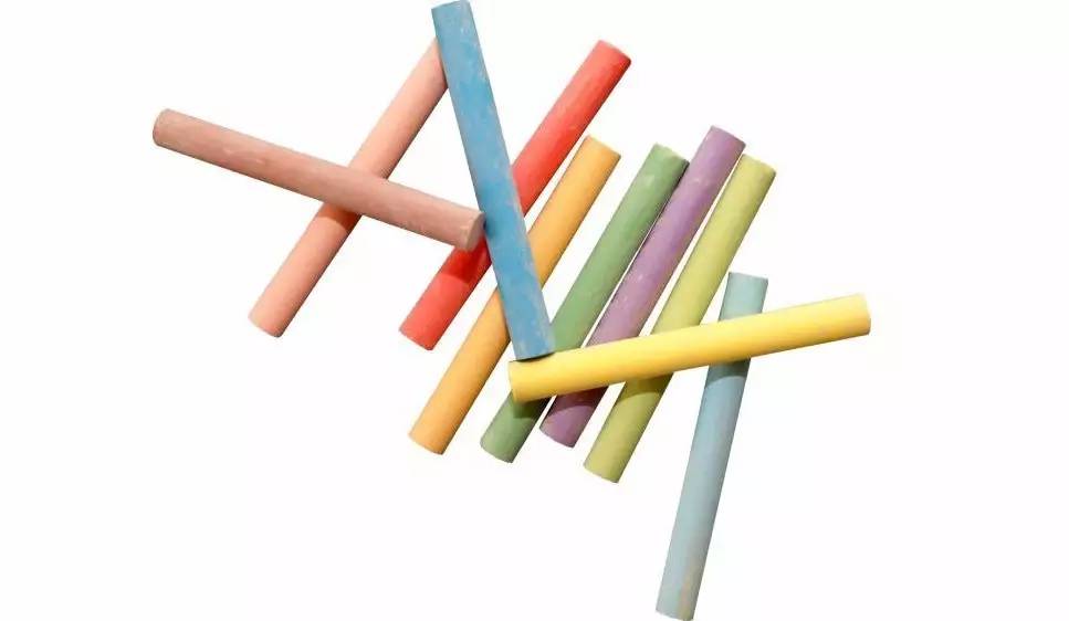 车友花20万买的起亚SUV,尼玛中控竟配了块