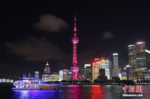 资料图:上海东方明珠电视塔。<a target=\'_blank\' href=\'http://www.chinanews.com/\'>中新社</a>记者 张亨伟 摄