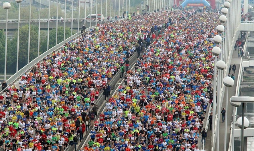 人口密集_我国人口最密集的10座城市:深圳排第二,上海排第四