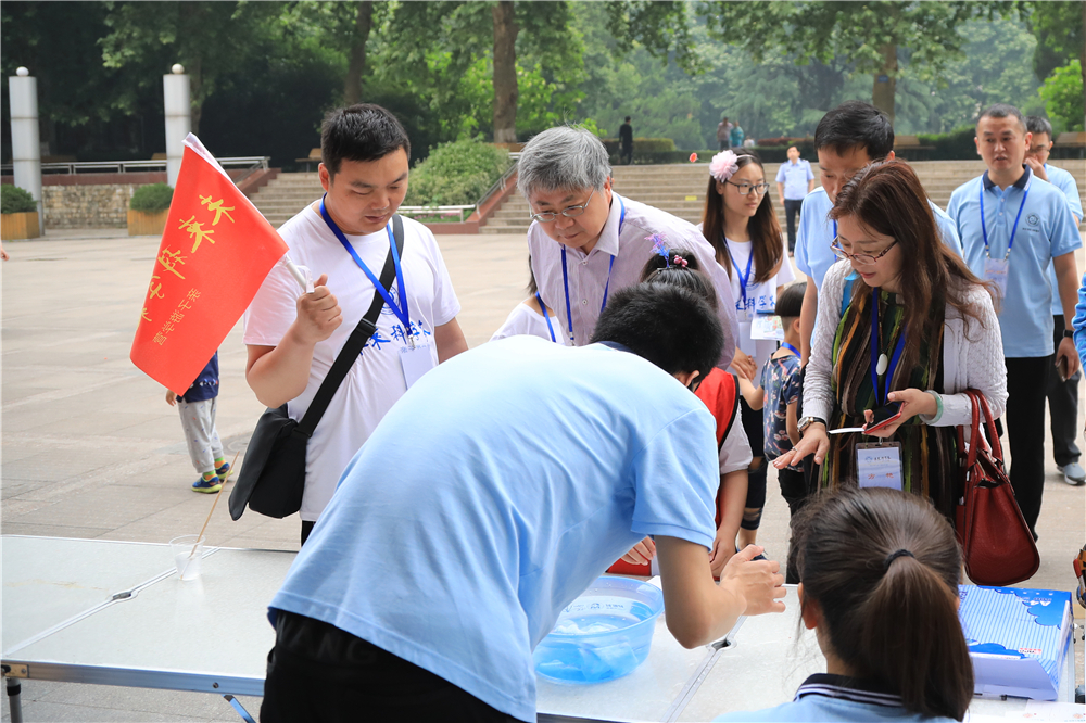 中国科大2017年科技活动周精彩启幕 为公众奉献科技盛宴