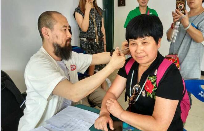“关爱中老年聋人生活”大型中医诊疗服务活动 在北京怀柔区举办