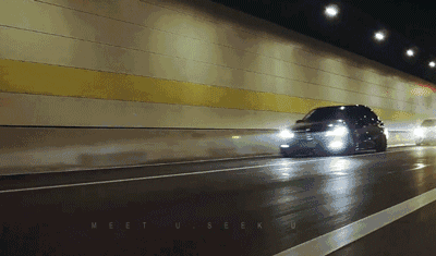 三辆超跑GK5深夜出没:一个人玩改装,真的好寂寞!