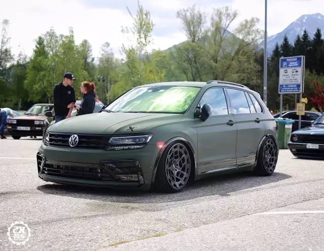 线条很硬 颜色很绿,大众新途观低趴姿态真是不务正业!