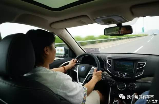 宋楠:450公里测动力电池水冷散热宋DM