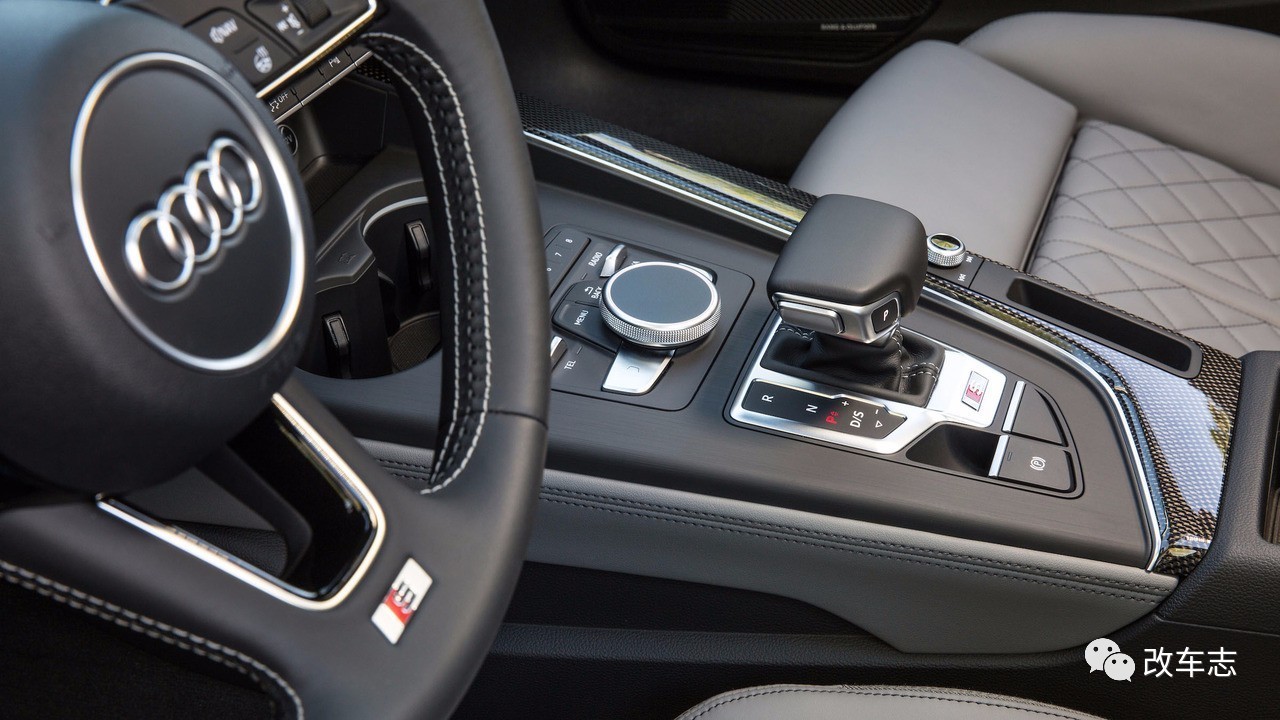 再也不想开四缸的奥迪A4了 S4才叫性能车!