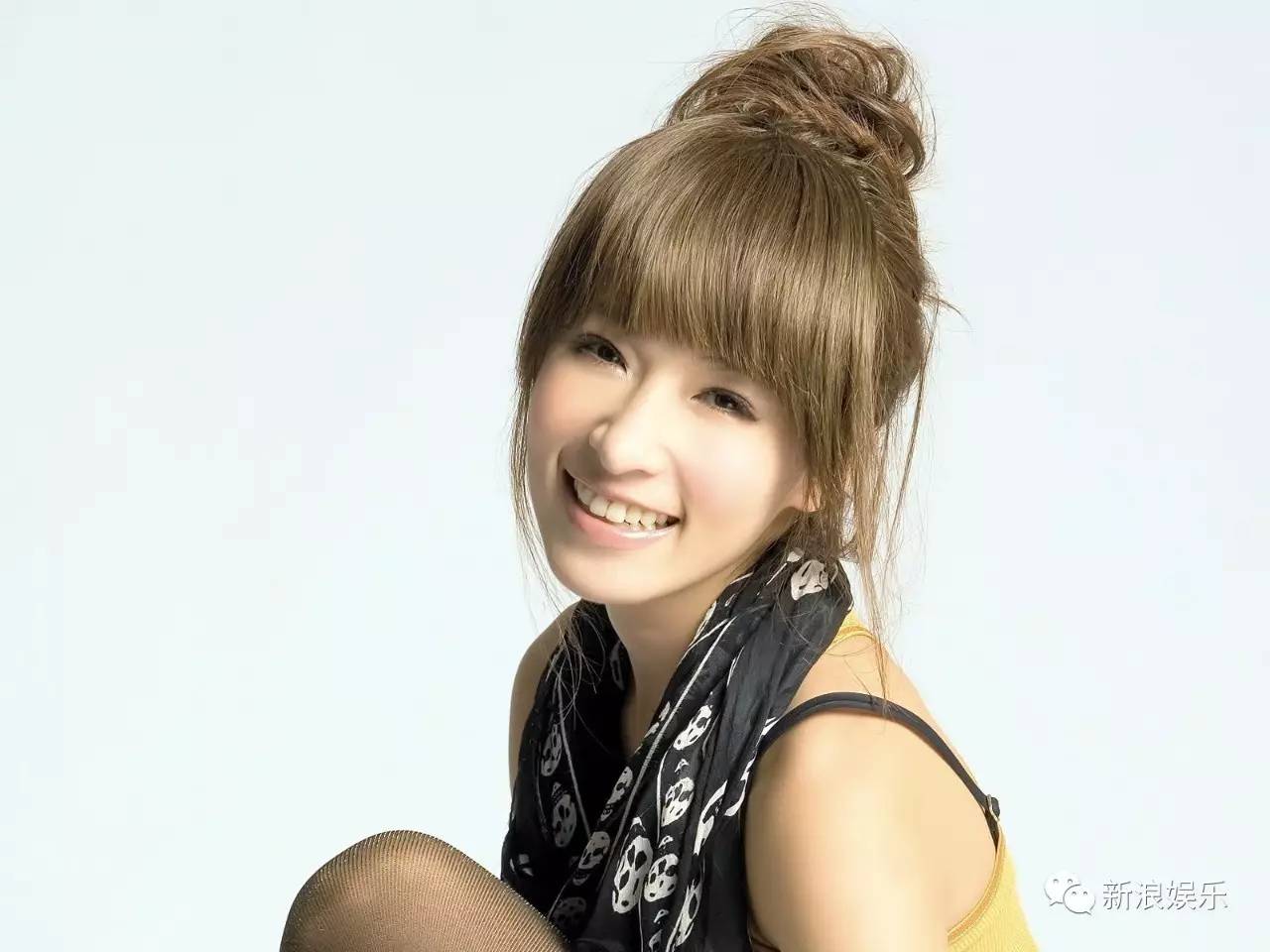 又闹掰?萧亚轩挑男友没毛病,可为啥总被闺蜜坑