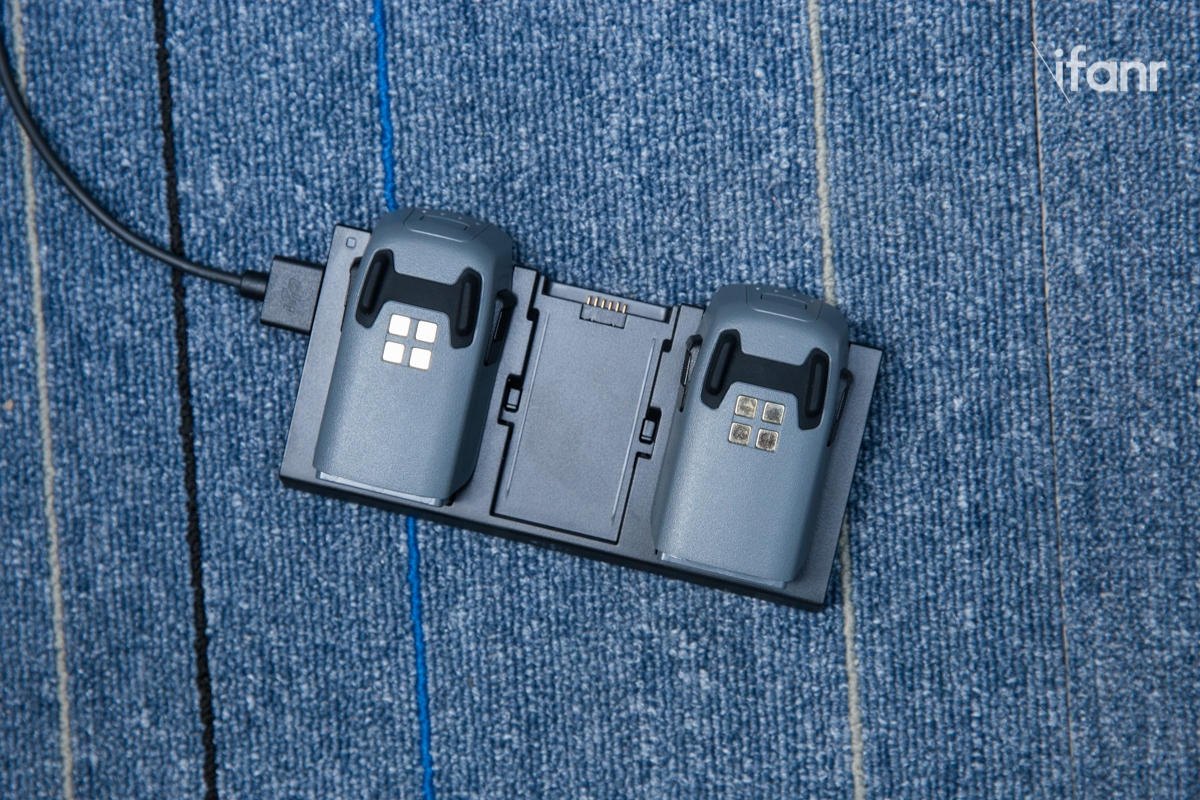 大疆 Spark 无人机到手,有啥问题冲我来!|无人机