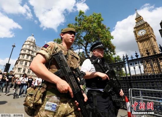 另外，伦敦大都会区警察局已确认，位于伦敦桥附近巴罗集市（Borough Market）也发生袭击。
