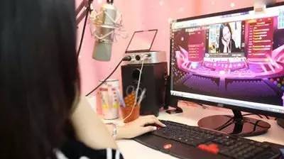 网友小黑直播 tgzf-fyfquym0431127.jpg