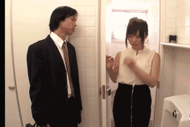 内涵搞笑:姑姑,你放过我吧,我还小!