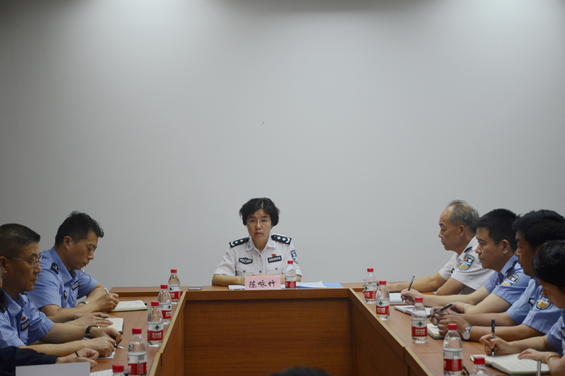 陈咏竹同志对厅机关新任职领导干部进行集体廉