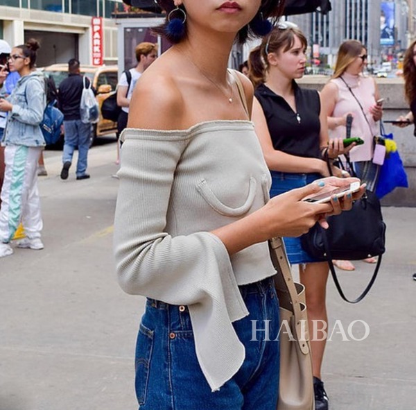 时尚圈：内衣外穿升级了？Instagram现在流行露点和画胸？但别说还挺好看呢！