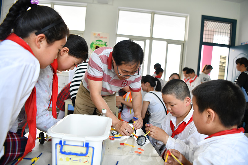 六一带孩子去哪玩?去流动少年宫参加嘉年华吧