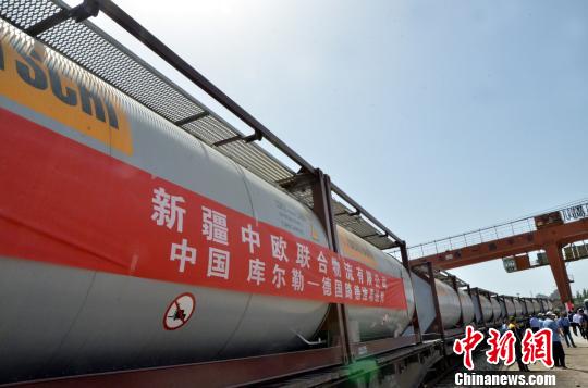美克化工今年预计出口超过25000吨BDO,出口排名位居中国同类产品首位。 孙亭文 摄