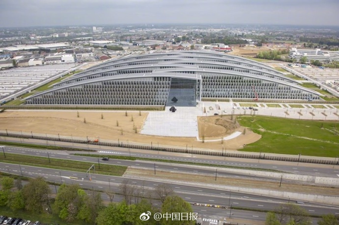 文章配图