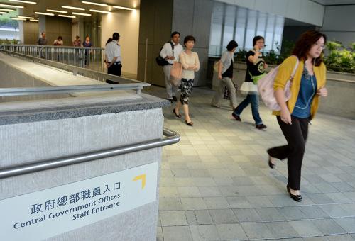 香港公务员团体要求加薪3%至4.3%，避免工资跑输通胀。图片来源：香港《大公报》