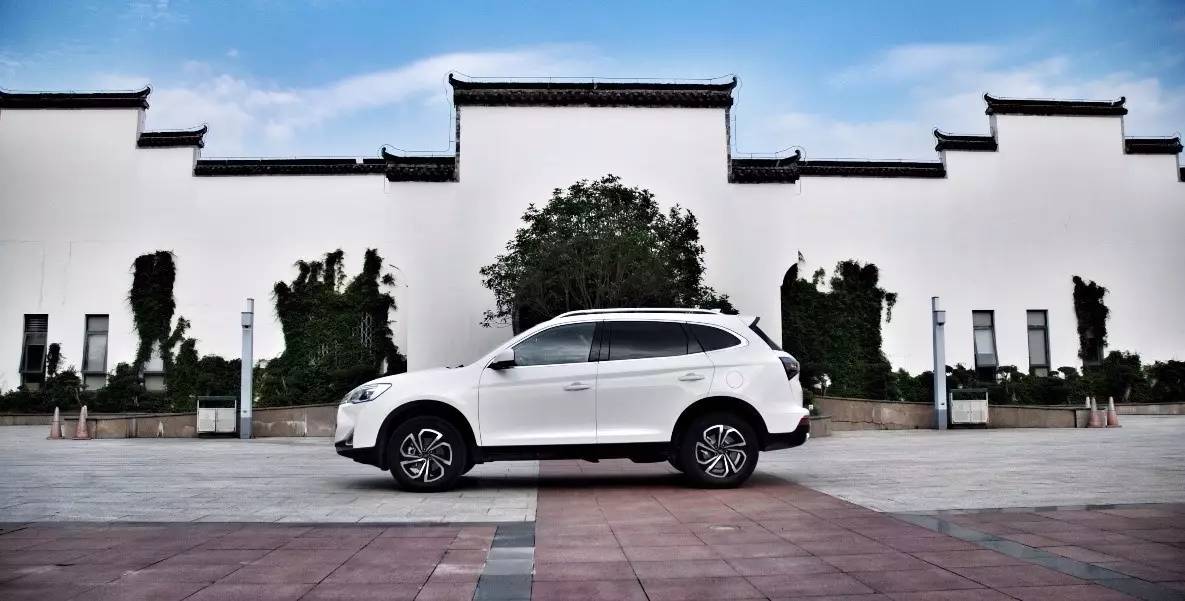 告别排水渠过弯法 试驾江淮瑞风S7山路有感-新浪汽车