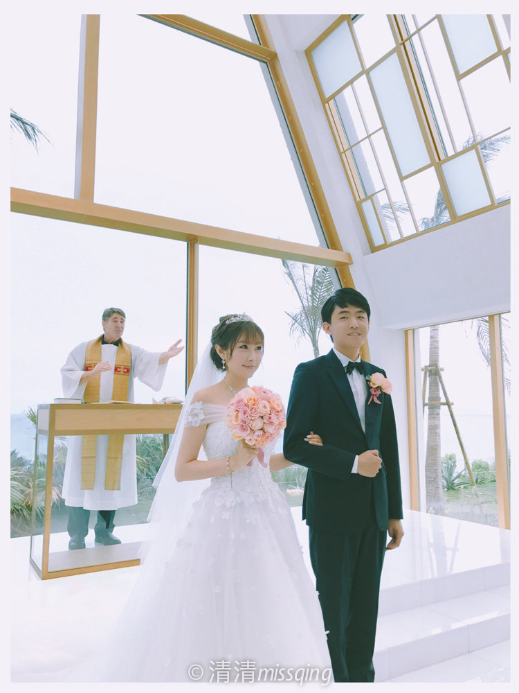 初夏の冲绳——玻璃教堂里的梦之婚礼